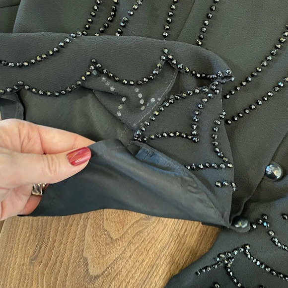 Dress barn vintage black embellished button up blazer size 16 scalloped hem - Picture 6 of 8